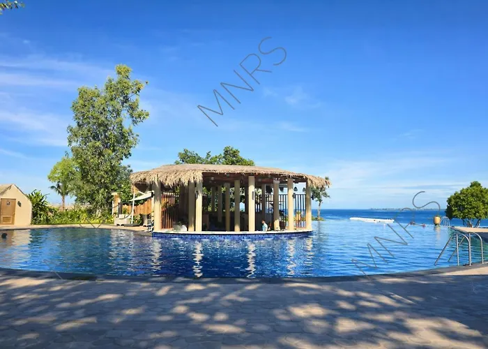 Mactan Newtown Relaxing Staycation - Walk To The Apartment